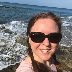 Meet your Posher, Sara